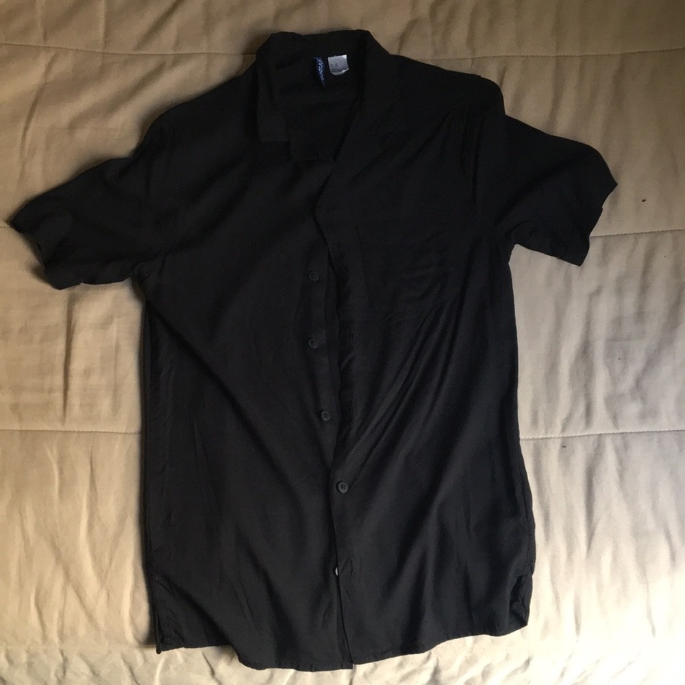 DEVIDED from H&M. XS never worn